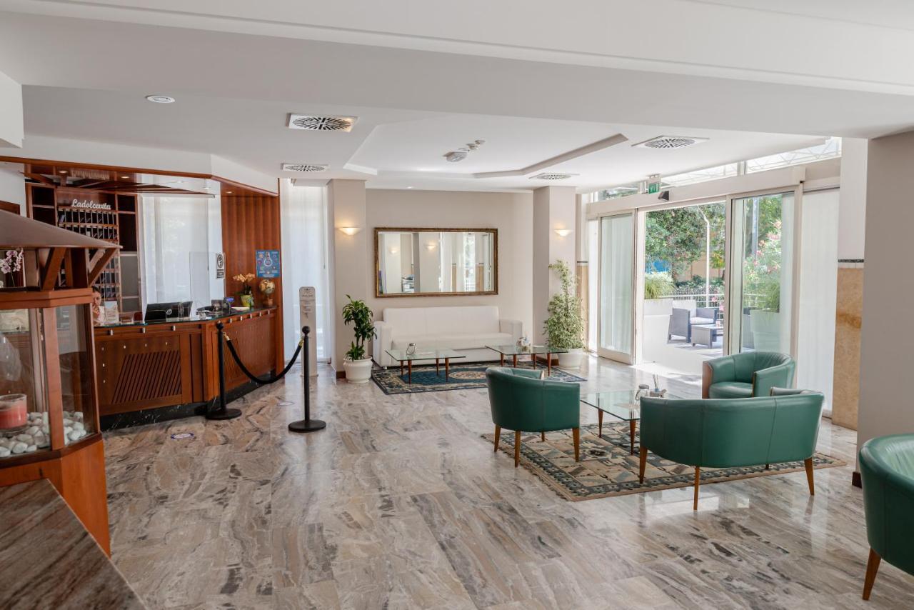 Hotel Audi Frontemare Rimini Dış mekan fotoğraf