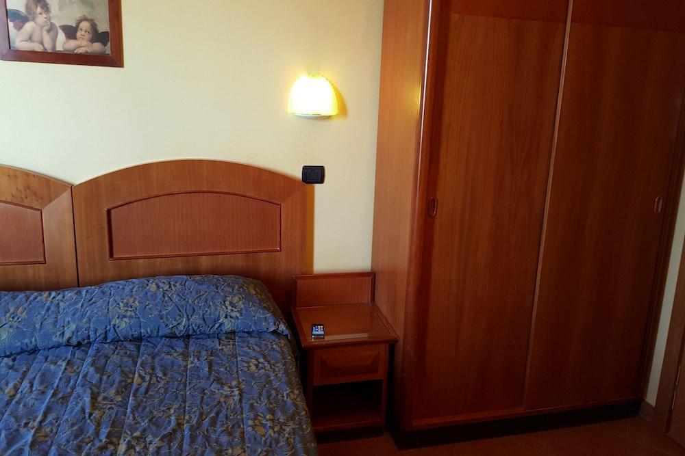 Hotel Audi Frontemare Rimini Dış mekan fotoğraf