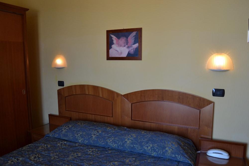 Hotel Audi Frontemare Rimini Dış mekan fotoğraf
