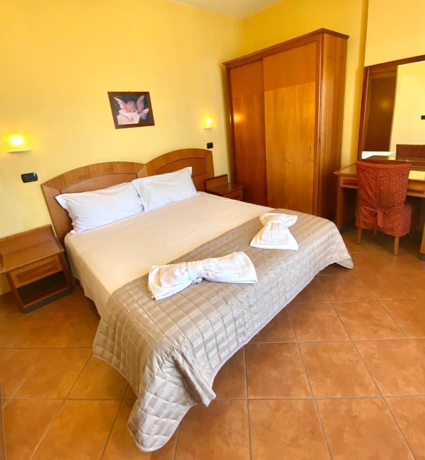 Hotel Audi Frontemare Rimini Dış mekan fotoğraf