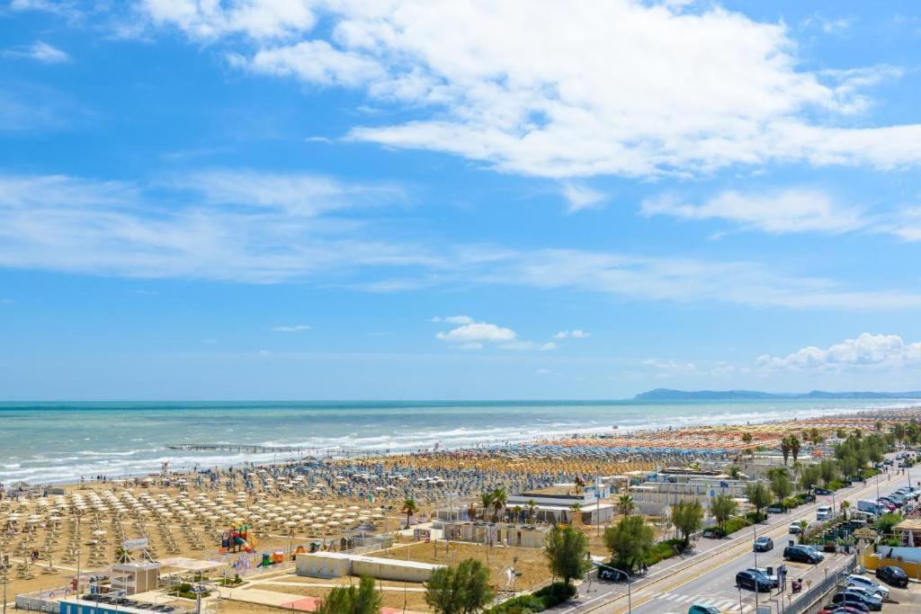 Hotel Audi Frontemare Rimini Dış mekan fotoğraf