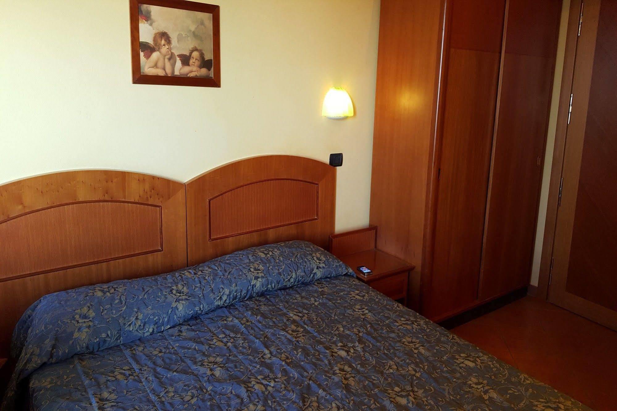 Hotel Audi Frontemare Rimini Dış mekan fotoğraf